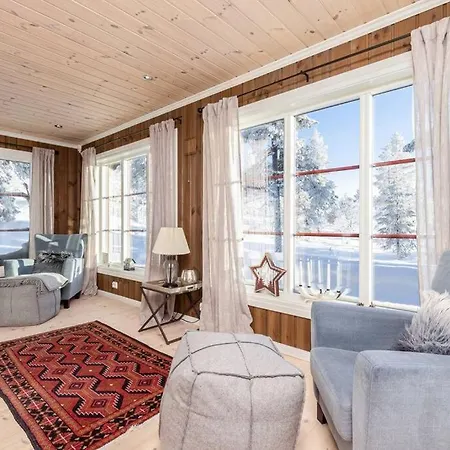Moderne Hytte For 10 Personer Nyaraló